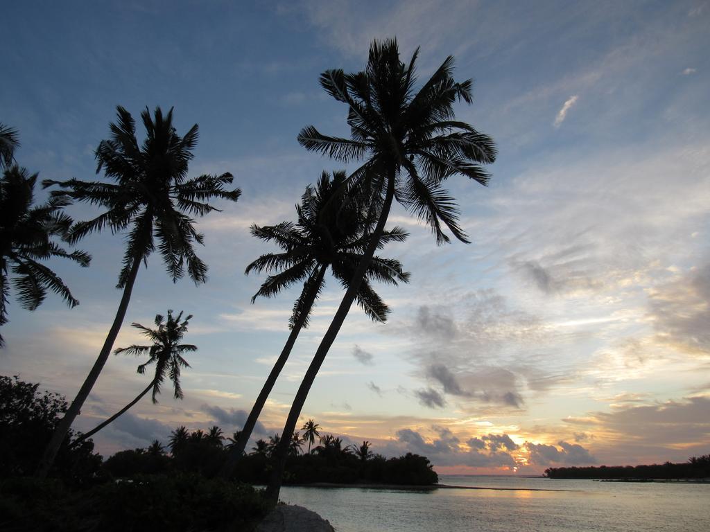Small Island Lodge Ваадху Экстерьер фото